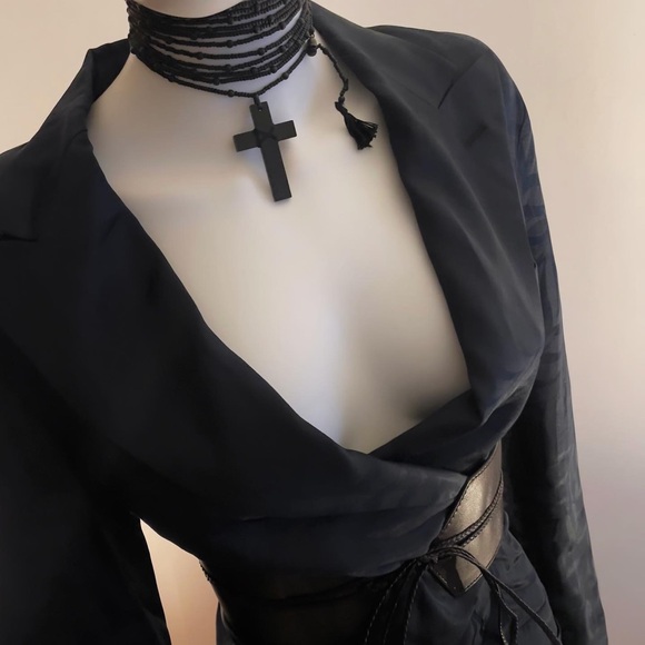 Vintage Gucci by Tom Ford fall 2002 set (necklace not included) - Picture 2 of 4